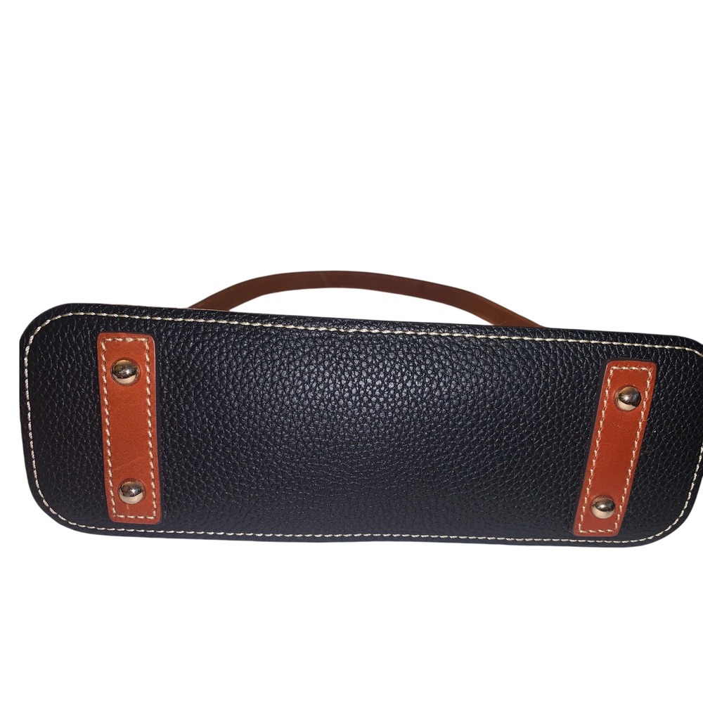 Dooney & Bourke Black Pebbled Leather Shoulder Bag Tan Trim Gold Logo Plaque - Picture 7 of 12